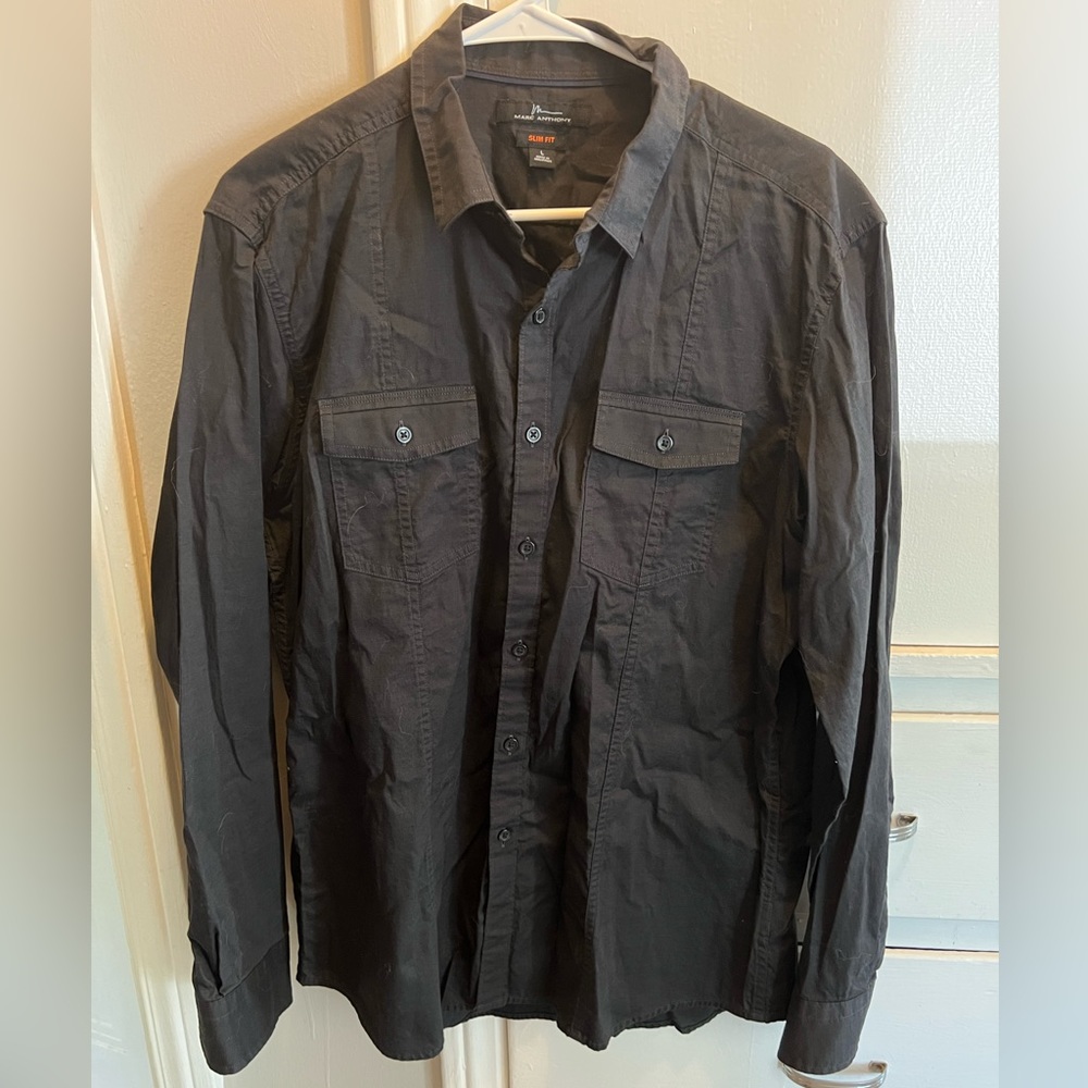 Men’s black business casual button down